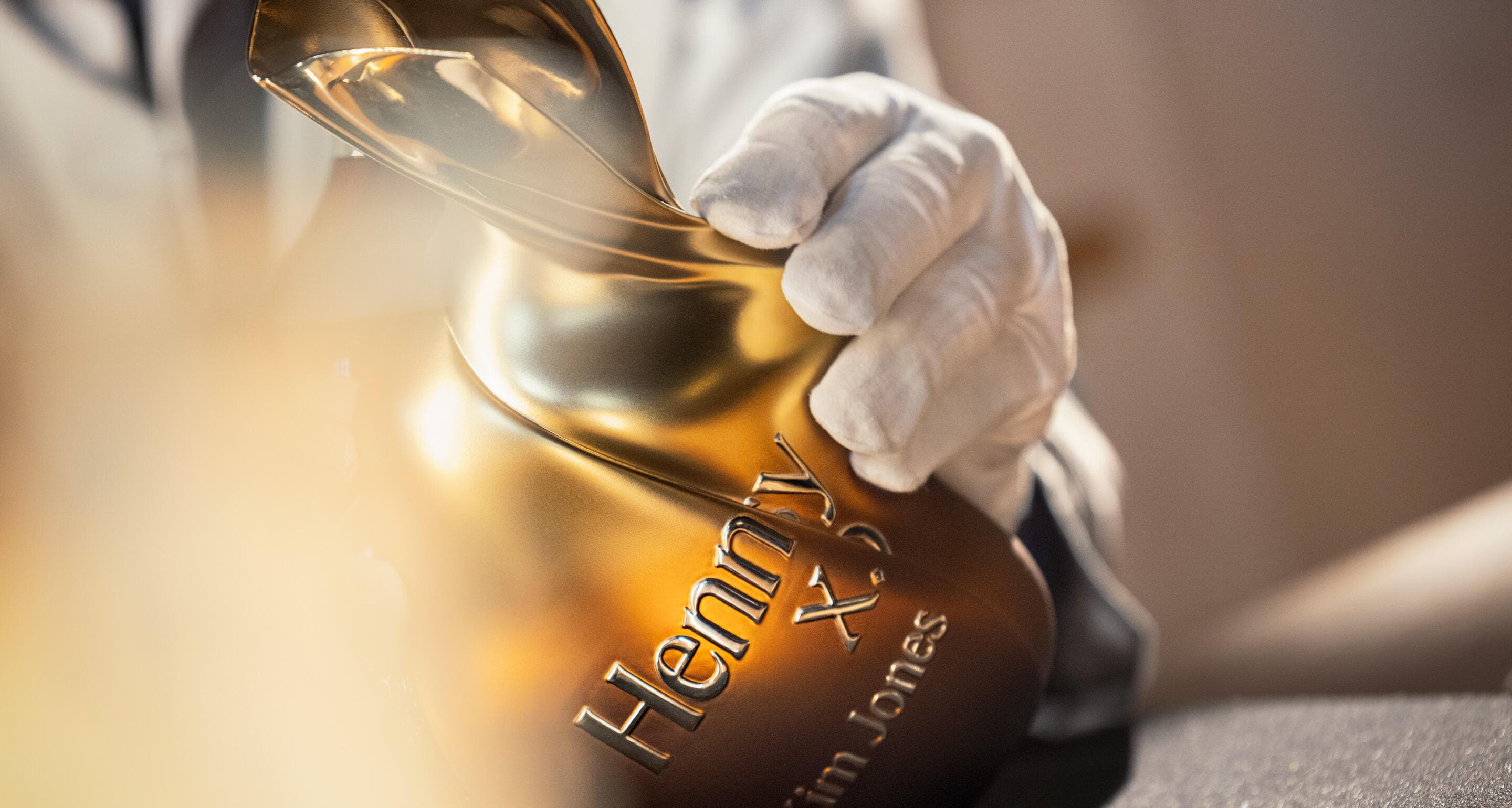 HENNESSY X.O X KIM JONES MASTERPIECE