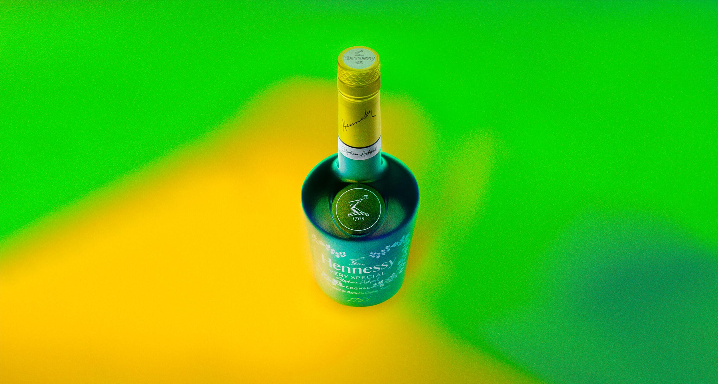 Hennessy VS par Stephane Ashpool packshot